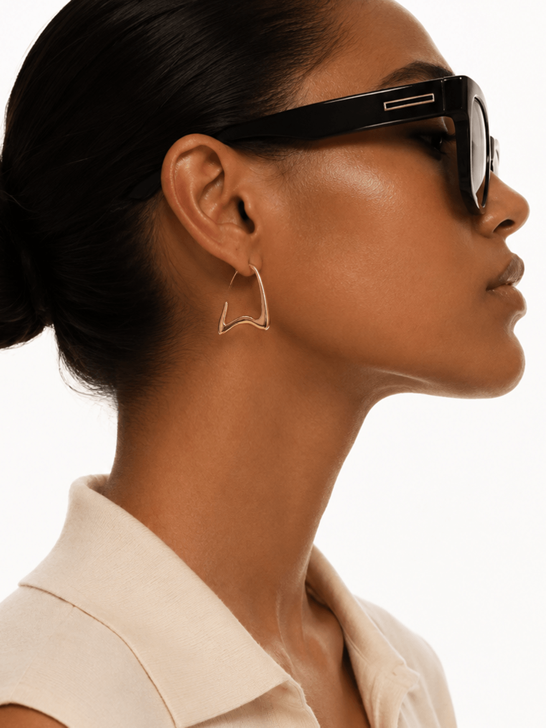 Wave Curve Hoop Earrings